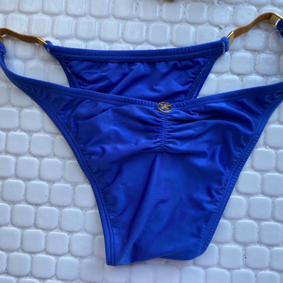 Royal blue VIX bikini with gold mesh accents - Picture 4 of 10